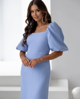 ADELINE – sukienka midi z bufiastym rękawem w kolorze niebieskim