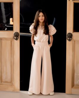 KIZ –  Beżowy kombinezon dla dziewczynki