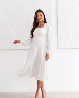 CAMELIA – sukienka z długim rękawem o długości midi w kolorze białym