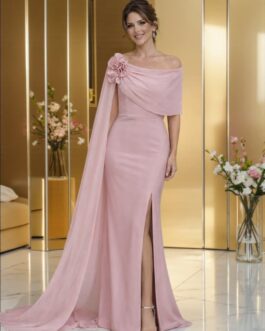 RIVIRES – suknia o długości maxi z aplikacją kwiatową w kolorze różowym